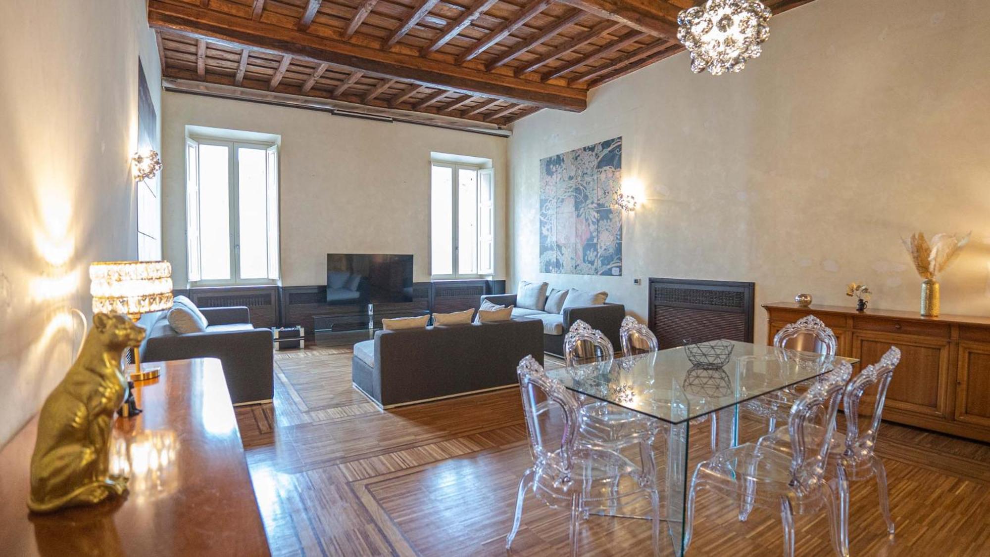 Piazza Venezia Charming Apartments With View Roma Esterno foto