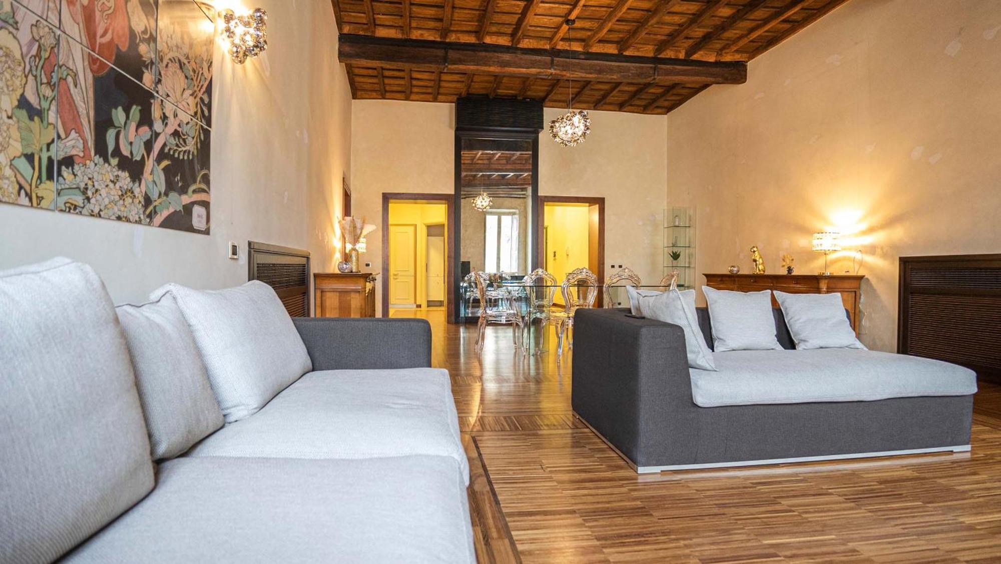 Piazza Venezia Charming Apartments With View Roma Esterno foto